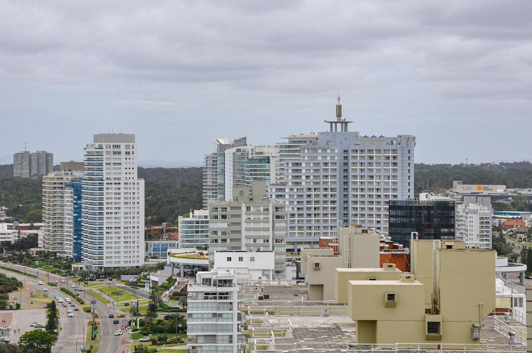 Punta del Este peninsula skyline with two bays